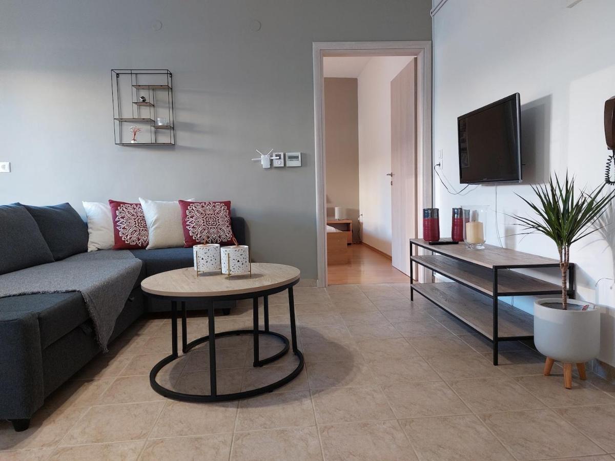 Ρετιρέ Στο Κέντρο Της Κατερίνης Apartamento Exterior foto